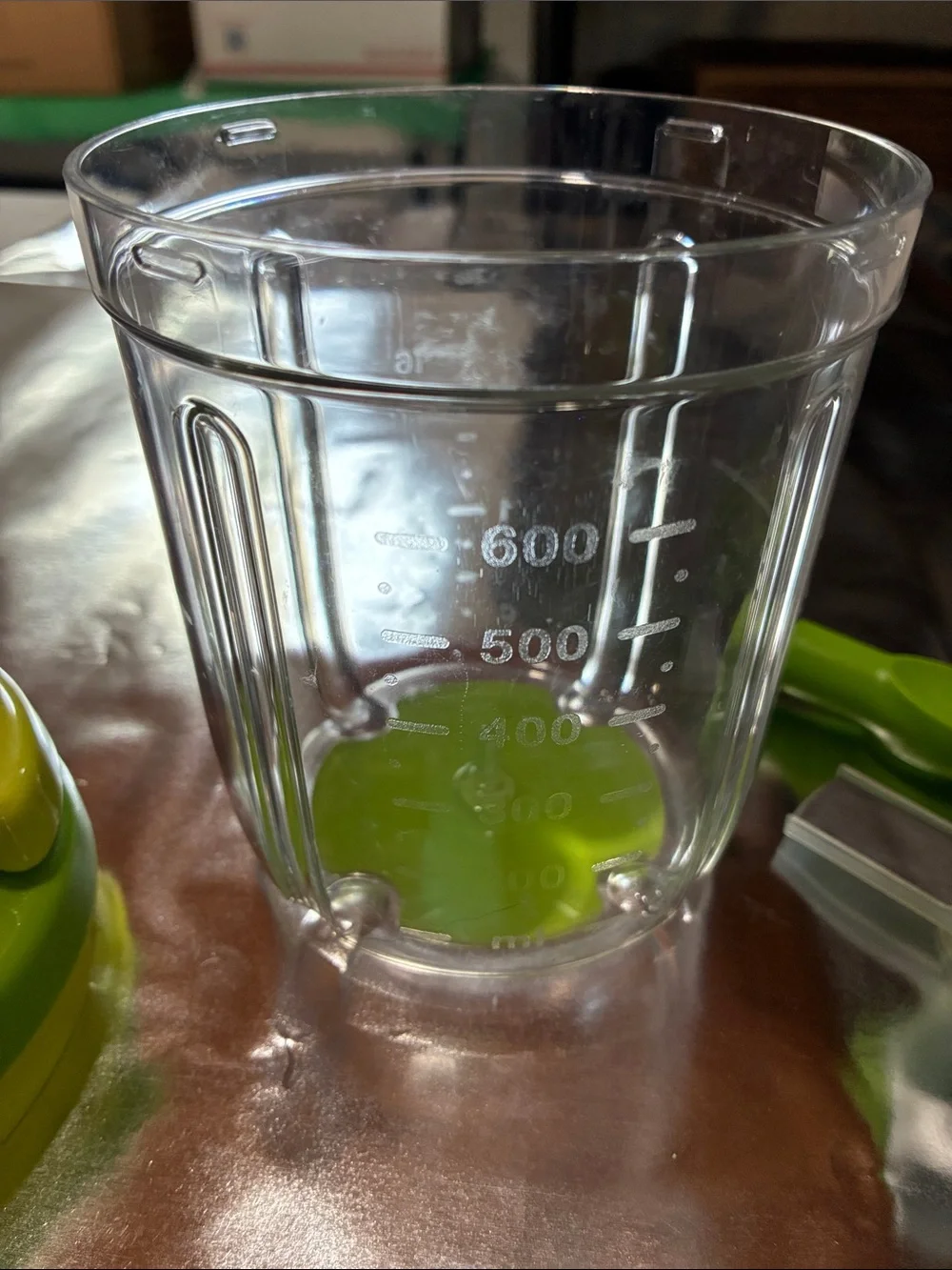 Green Handheld Food Chopper and Mixer - Tupperware